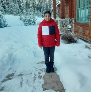 Meet your Posher, Myrna